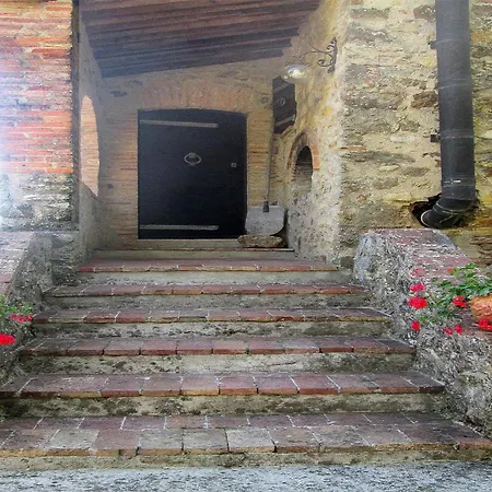 Dom wakacyjny In Castelnuovo Val Di Cec