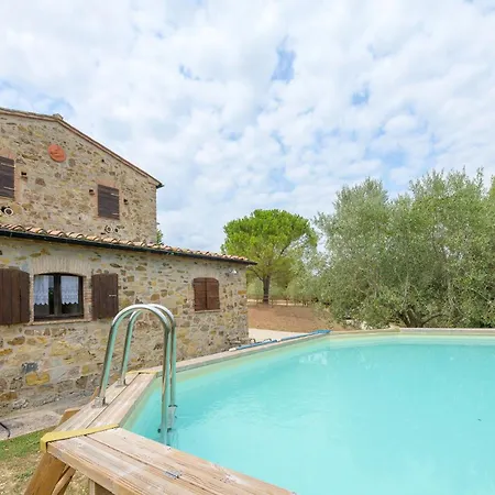 Casa vacanze Awesome In Castelnuovo Val Di Cec