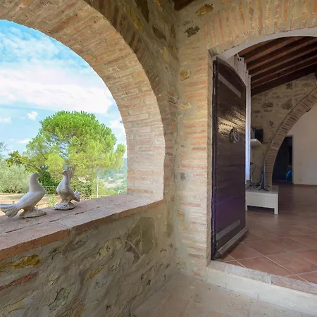 Awesome In Castelnuovo Val Di Cec Casa vacanze