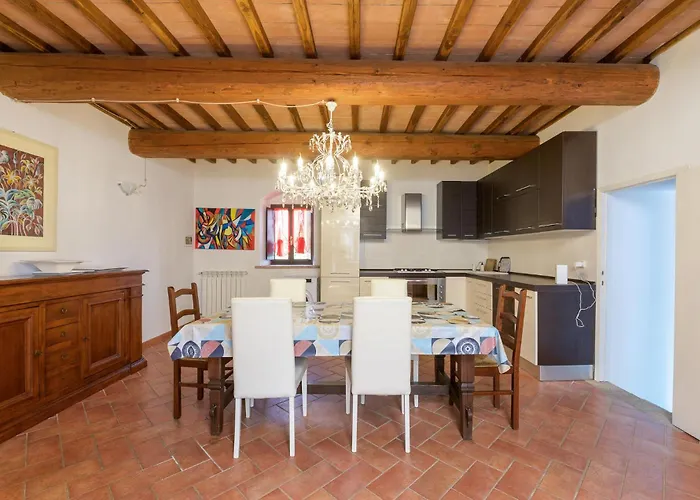 Amazing In Castelnuovo Val Di Cec 度假居 切奇纳谷新堡